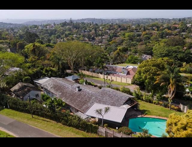 4 BEDROOM HOUSE FOR SALE IN COWIES HILL
